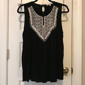 Green Envelope black round neck sleeveless blouse with crocheted white front (L)
